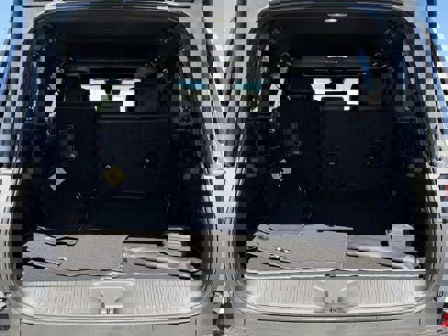 Used 2025 Lexus GX 550 image 32