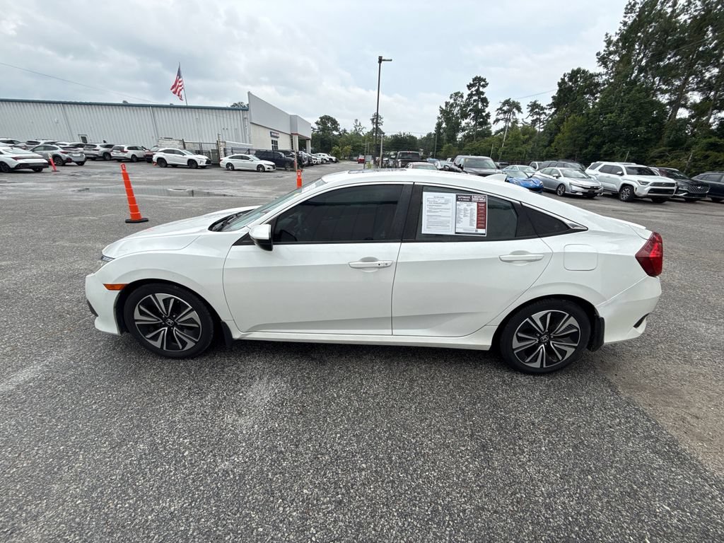 Used 2018 Honda Civic EX-T image 5