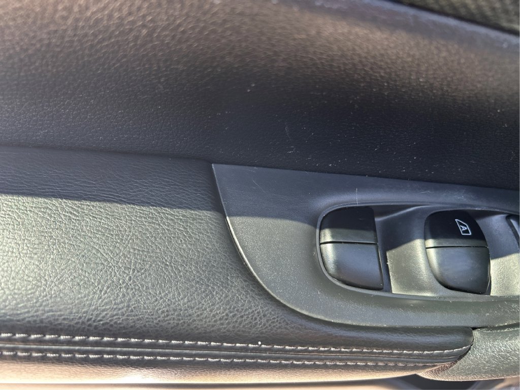 Used 2016 Nissan Rogue SL w/ SL Premium Package FWD image 51
