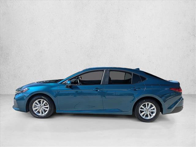 Used 2025 Toyota Camry LE image 8