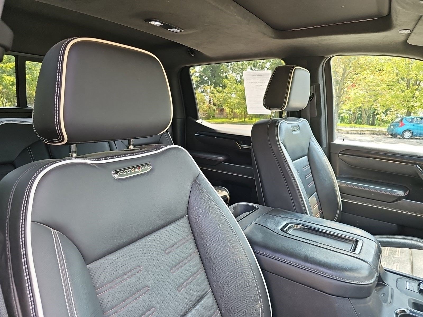 Used 2022 GMC Sierra 1500 AT4X AWD/4WD image 11
