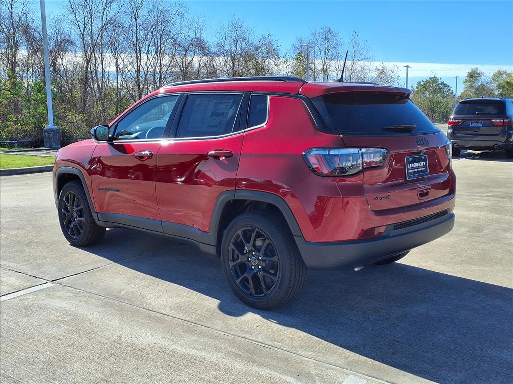 New 2026 Jeep Compass Altitude image 2