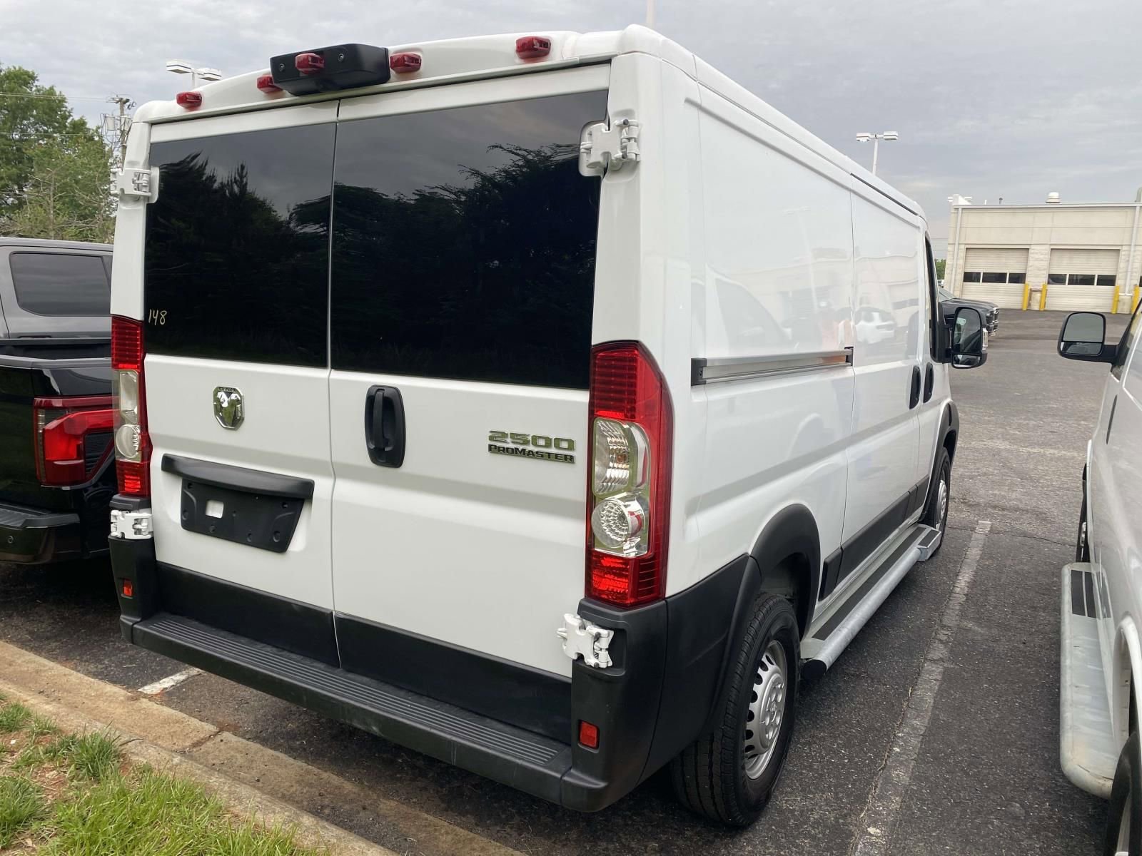 Used 2025 RAM ProMaster 2500 w/ U-Haul Equipment Group FWD image 8
