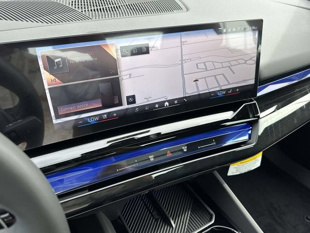New 2027 BMW 530i xDrive w/ Premium Package AWD/4WD image 16