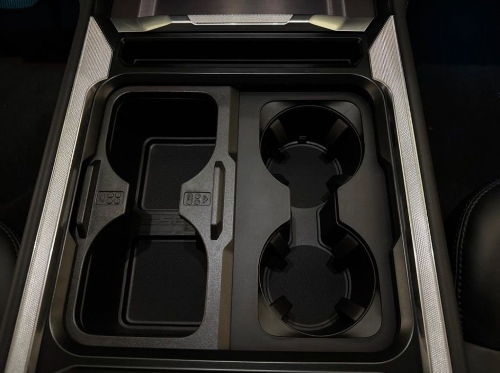 New 2026 Ford F450 Platinum w/ FX4 Off-Road Package image 15