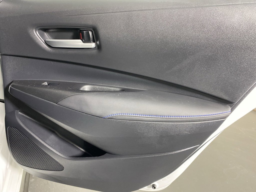 Used 2022 Toyota Corolla XSE image 30