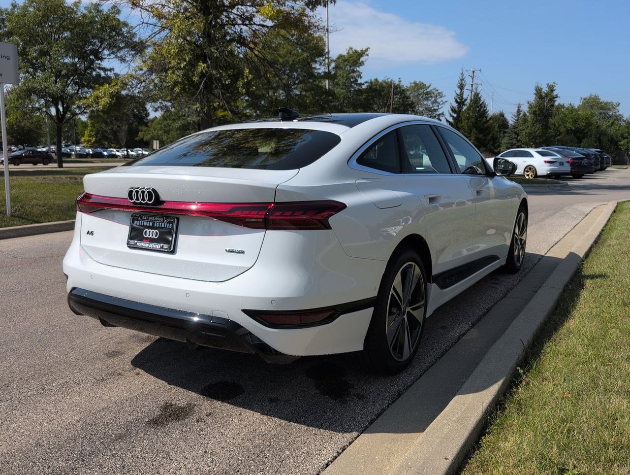 New 2025 Audi A6 e-tron Premium Plus image 37