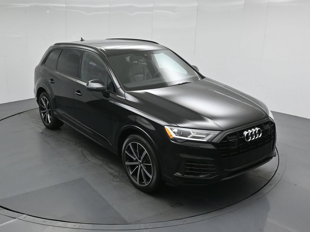 Used 2022 Audi Q7 3.0T Premium Plus w/ Premium Plus Package AWD/4WD image 39