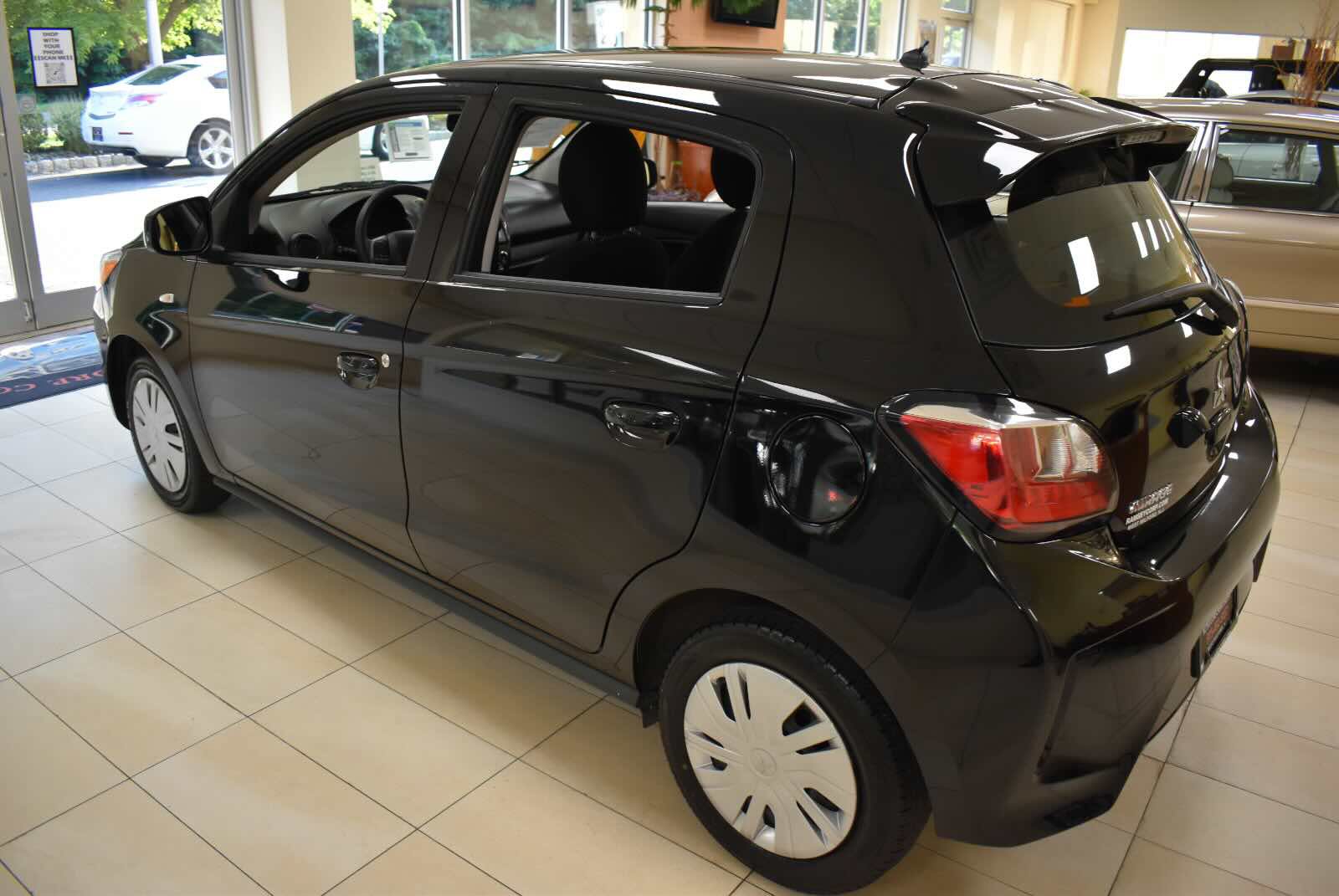 Used 2024 Mitsubishi Mirage ES FWD image 6
