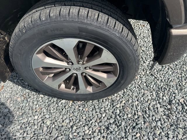 Used 2017 Ford F150 King Ranch image 9