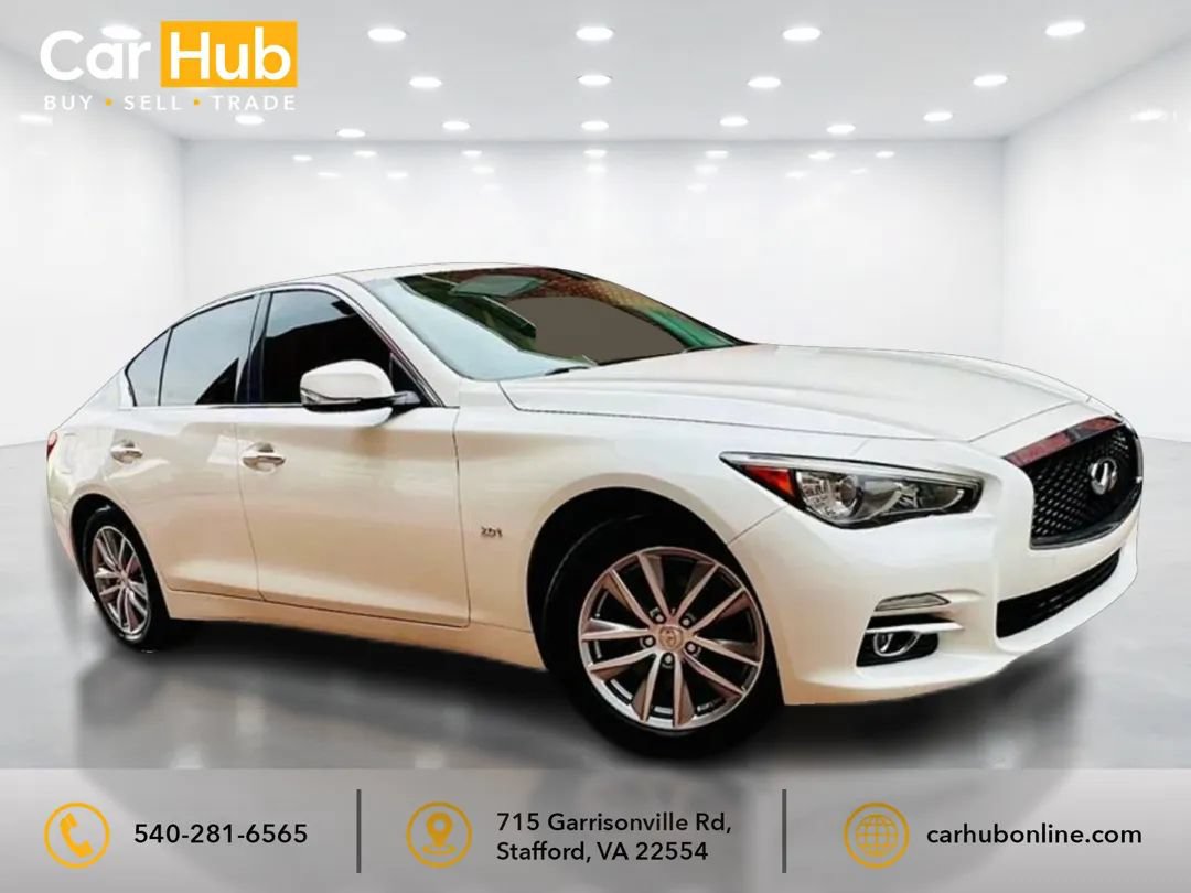 Used 2016 INFINITI Q50 2.0t w/ Moonroof Package RWD image 1