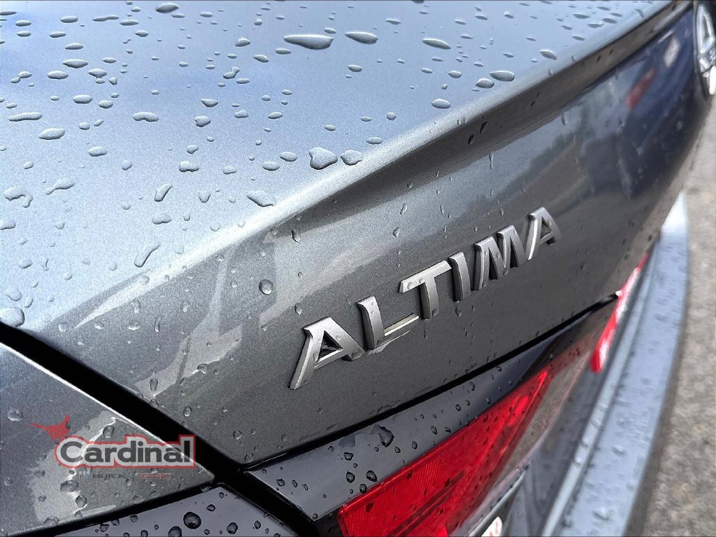 Used 2023 Nissan Altima 2.5 SV FWD image 24