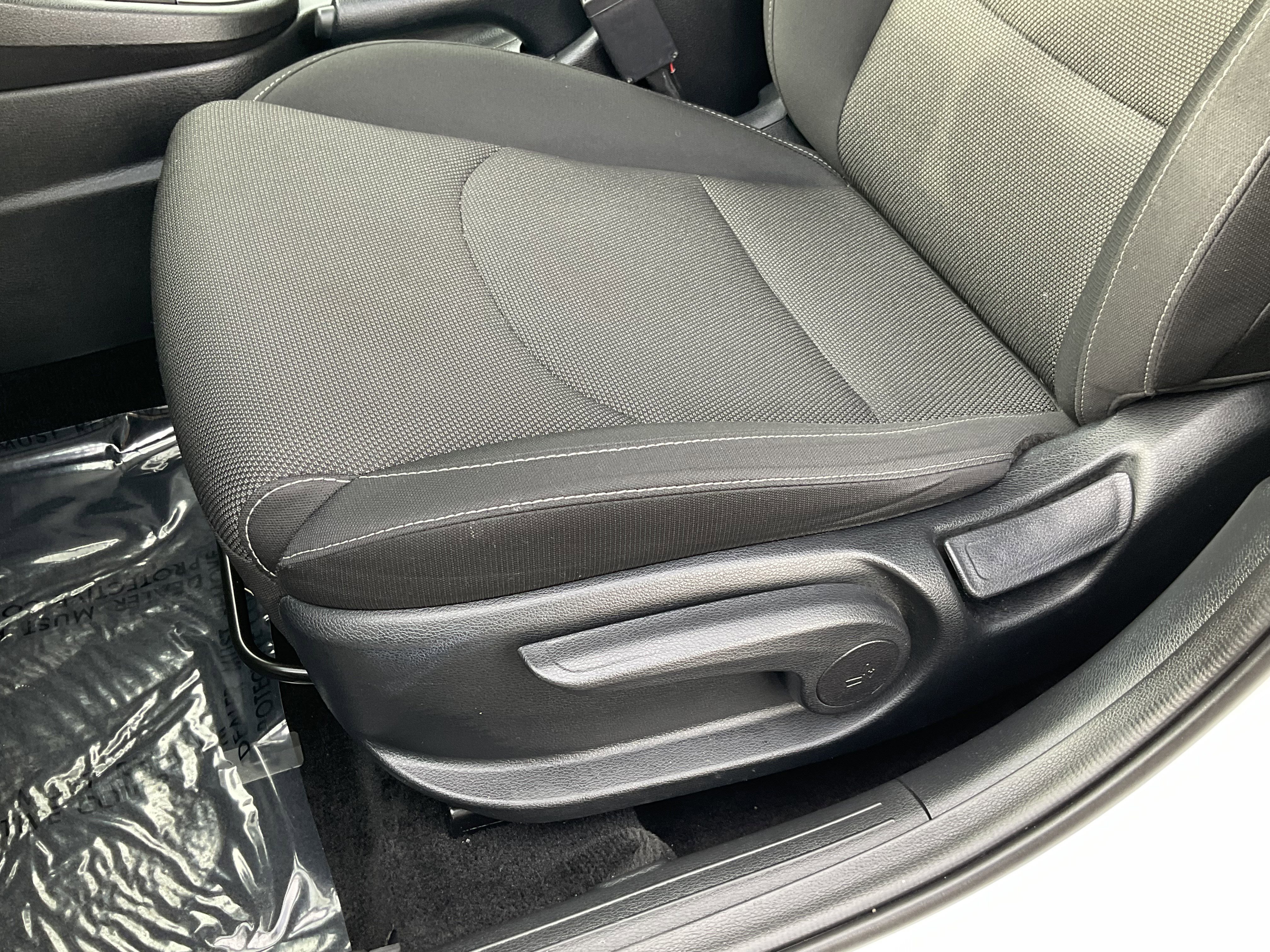 Used 2024 Kia Forte LXS FWD image 26