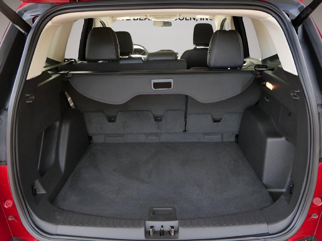 Used 2019 Ford Escape SEL AWD/4WD image 12