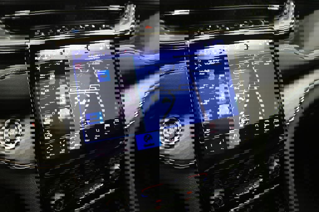 Used 2023 Jeep Grand Cherokee Overland w/ Luxury Tech Group IV image 23