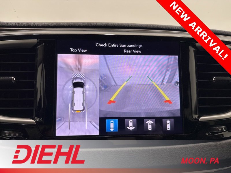 Used 2019 Chrysler Pacifica Touring-L w/ Advanced Safetytec Group image 35