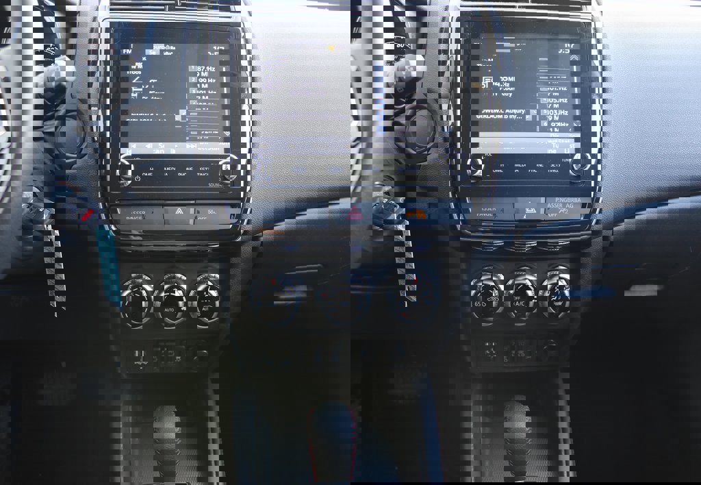 Used 2025 Mitsubishi Outlander Sport LE image 12