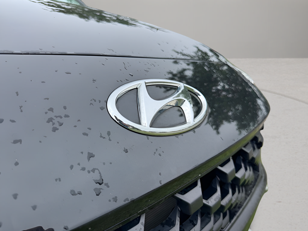 Used 2023 Hyundai Kona SEL AWD/4WD image 12