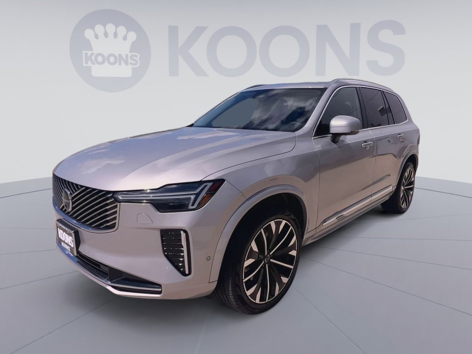 Certified 2025 Volvo XC90 B6 Plus AWD/4WD image 5