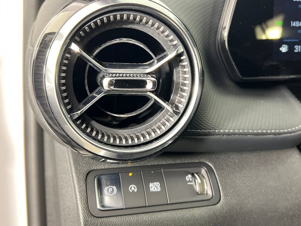 Used 2025 Chevrolet Equinox LT image 22