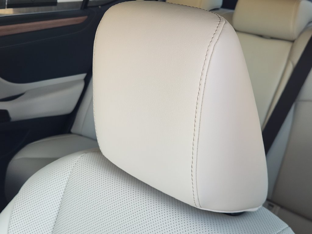 Certified 2025 Lexus ES 350 w/ Premium Package FWD image 24