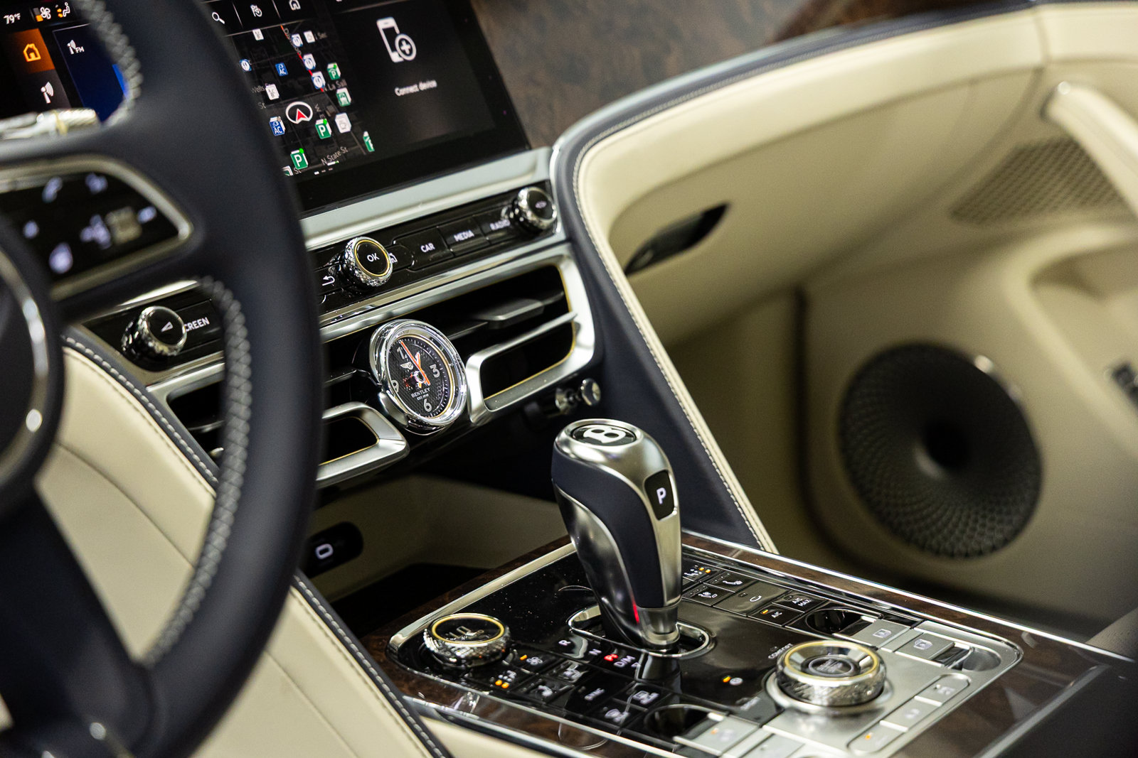 New 2026 Bentley Flying Spur Plug-In Hybrid AWD/4WD image 37