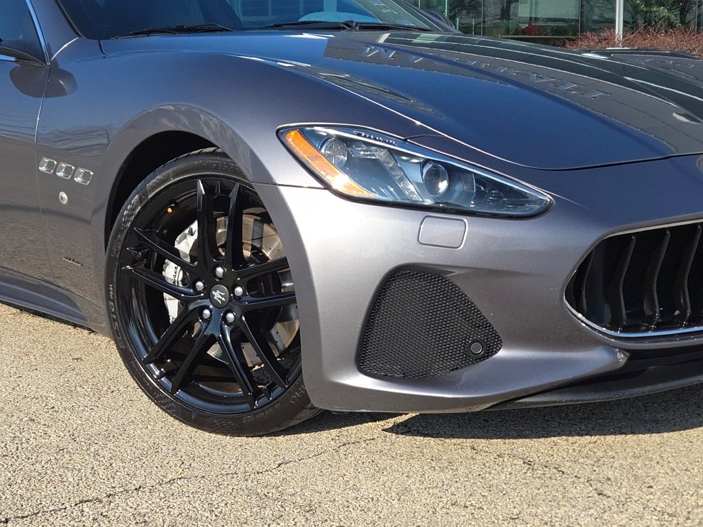 Used 2018 Maserati GranTurismo Sport image 3
