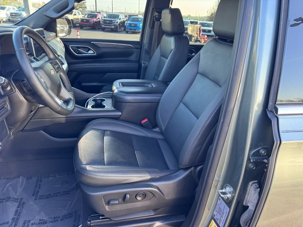 Used 2023 Chevrolet Tahoe LT RWD image 16