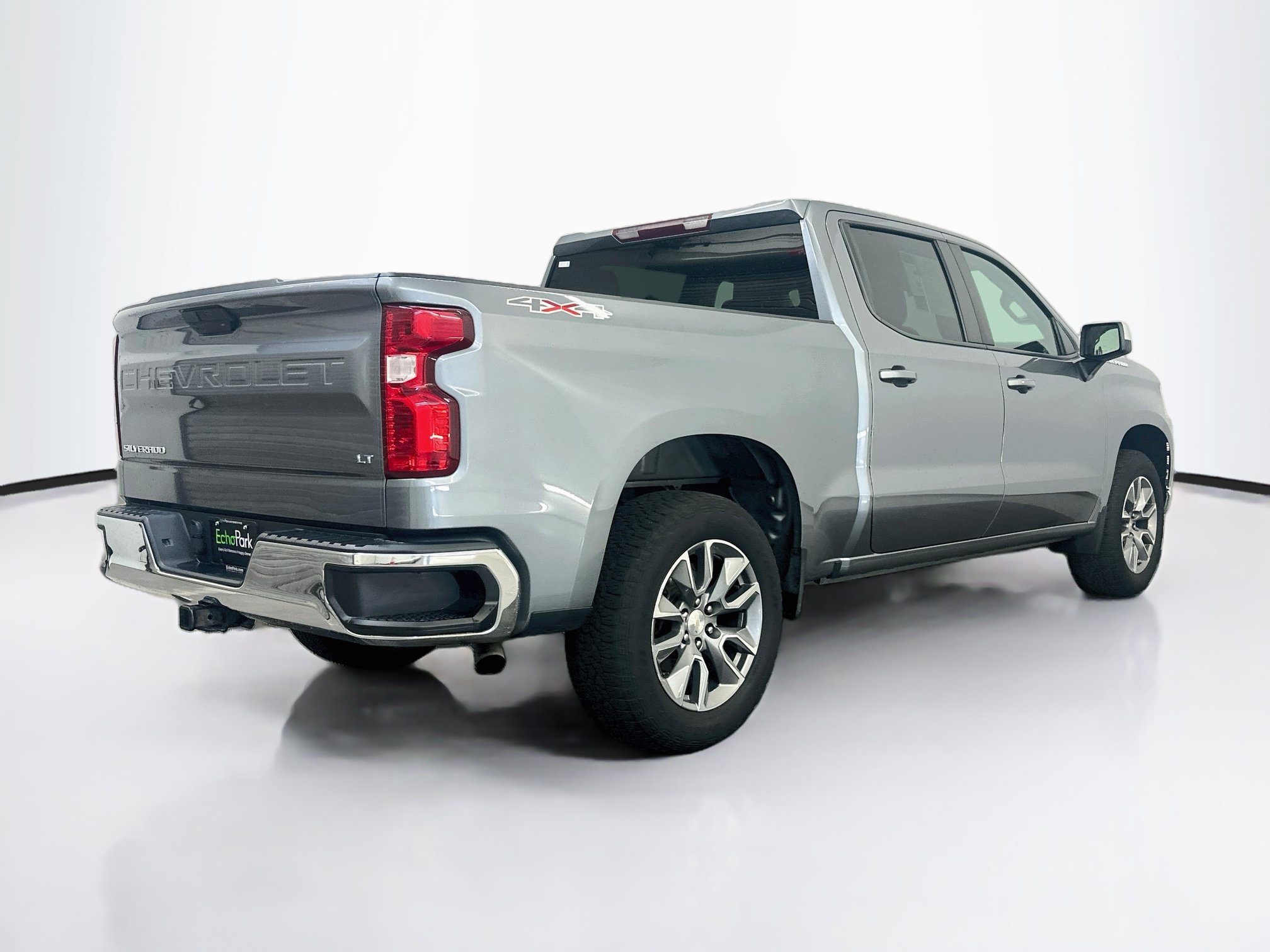 Used 2022 Chevrolet Silverado 1500 LT AWD/4WD image 9