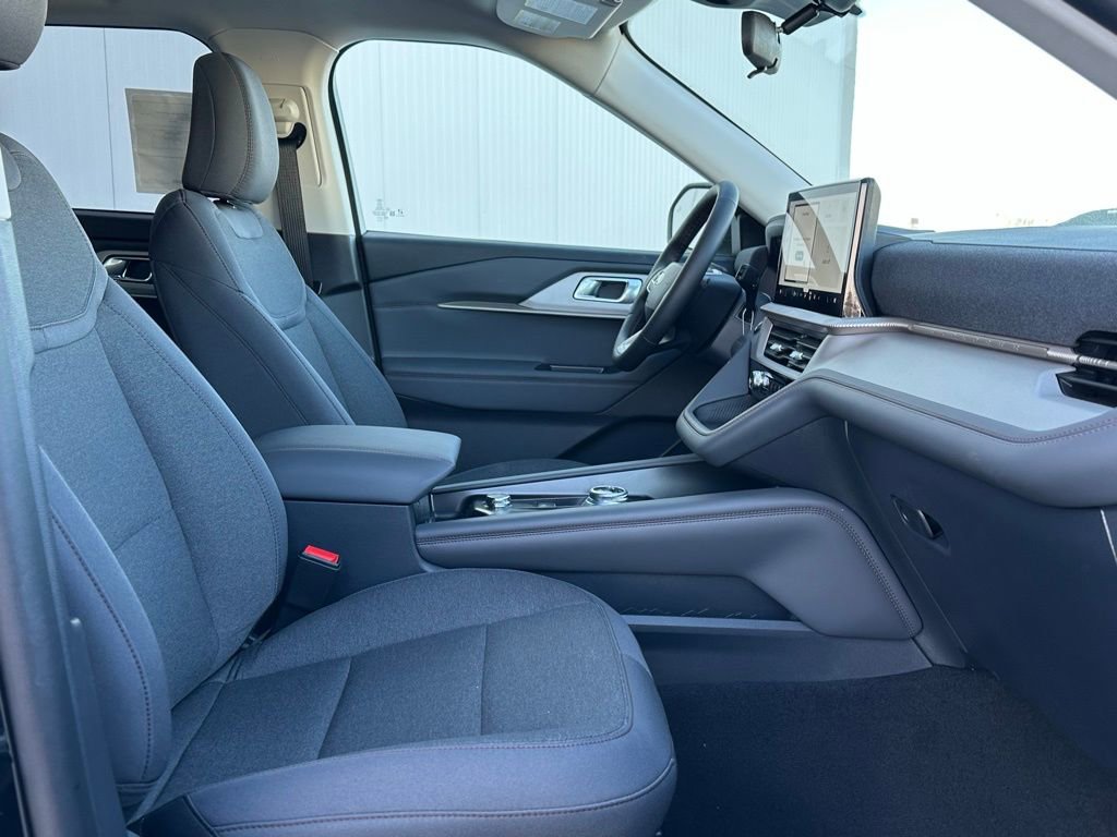 New 2026 Ford Explorer Active image 22