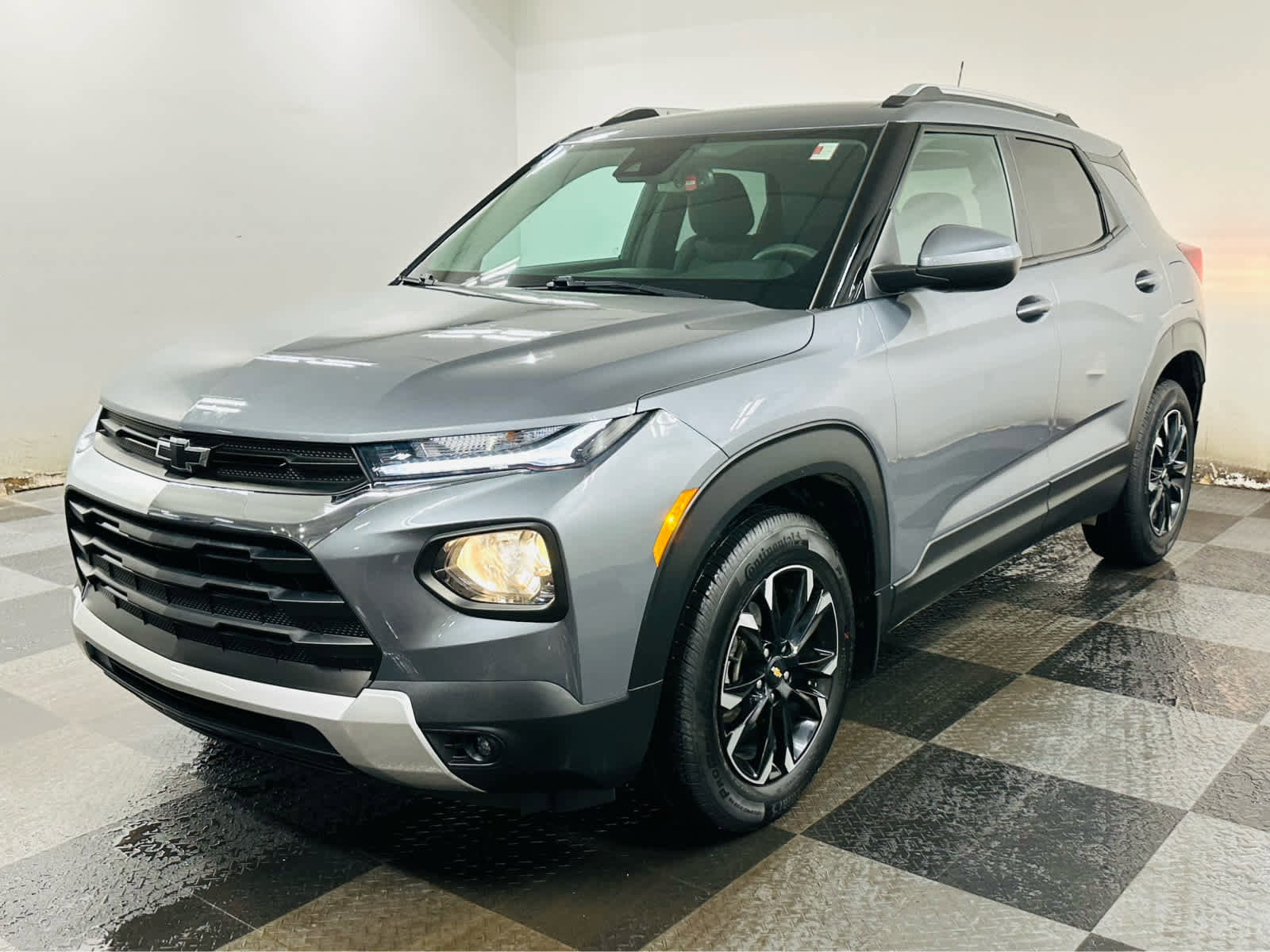 Used 2021 Chevrolet TrailBlazer LT w/ Convenience Package