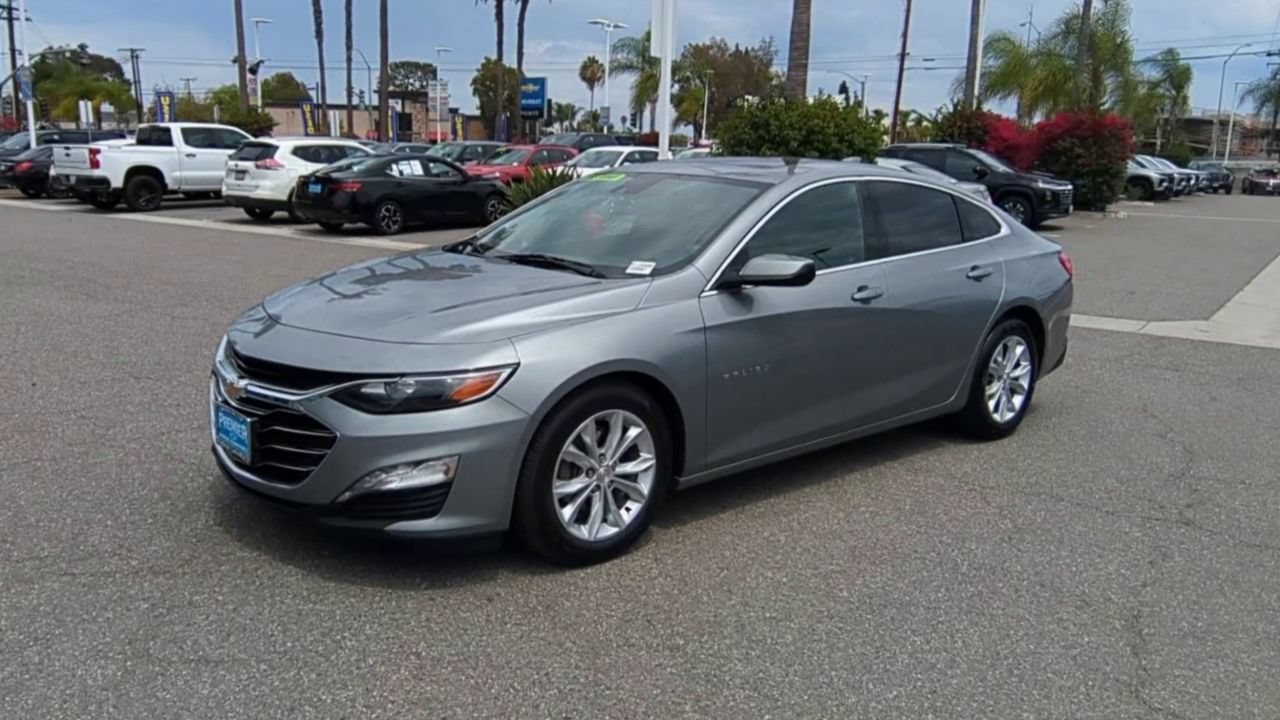 Used 2023 Chevrolet Malibu LT FWD image 4