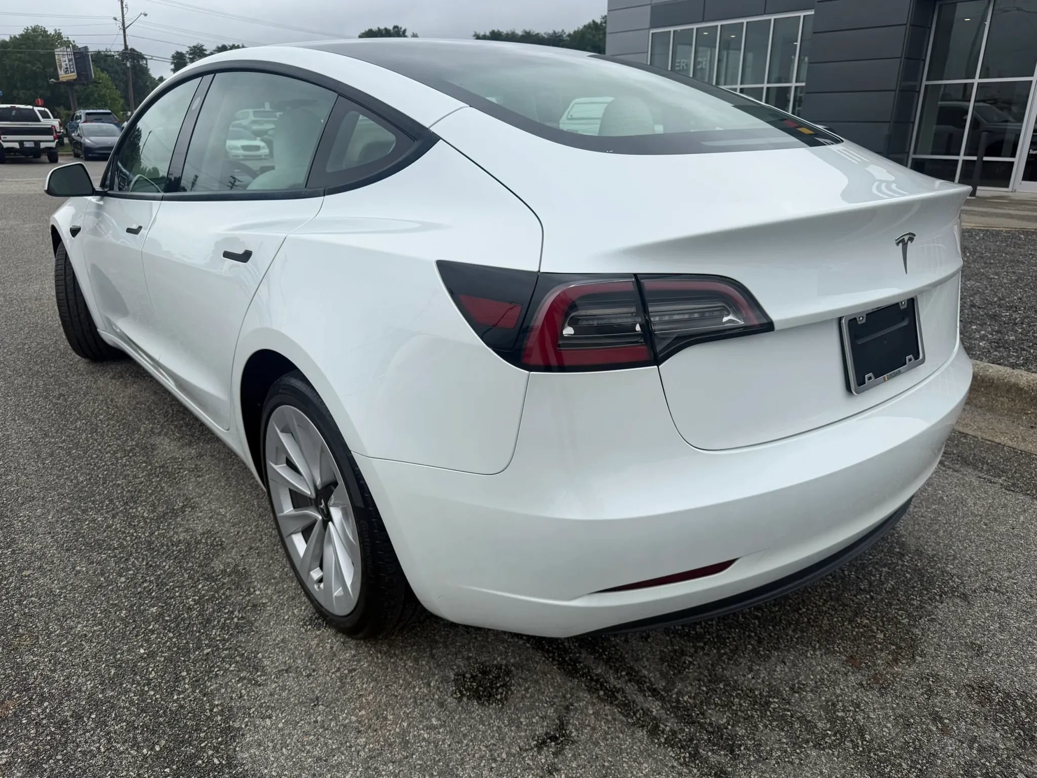 Used 2023 Tesla Model 3 Standard Range RWD image 38