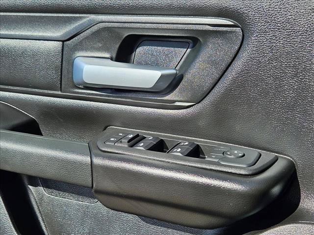 Used 2025 RAM 1500 Warlock AWD/4WD image 11