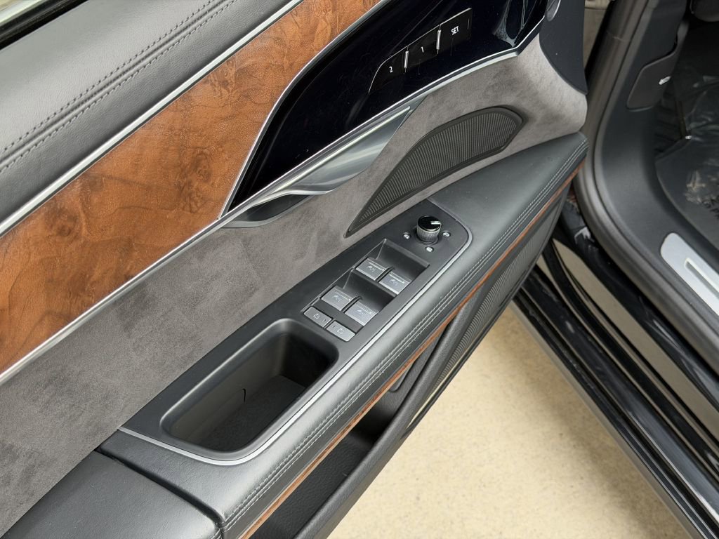 Used 2019 Audi A8 L 3.0T w/ Luxury Package image 22