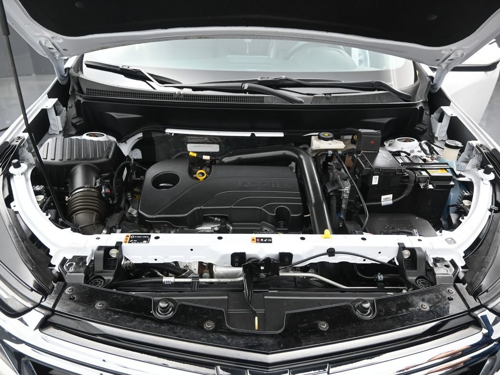Used 2024 Chevrolet Equinox Premier FWD image 10