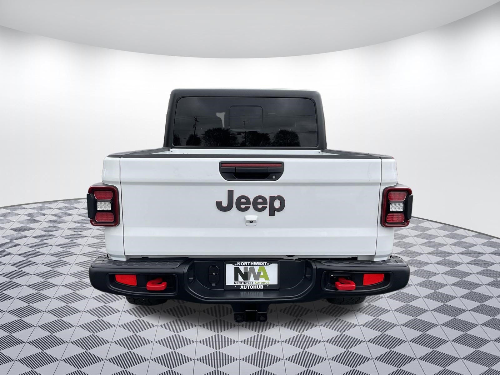 Used 2026 Jeep Gladiator Rubicon AWD/4WD image 4