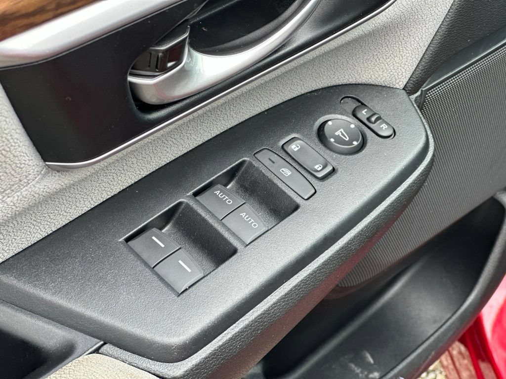 Used 2021 Honda CR-V EX image 16