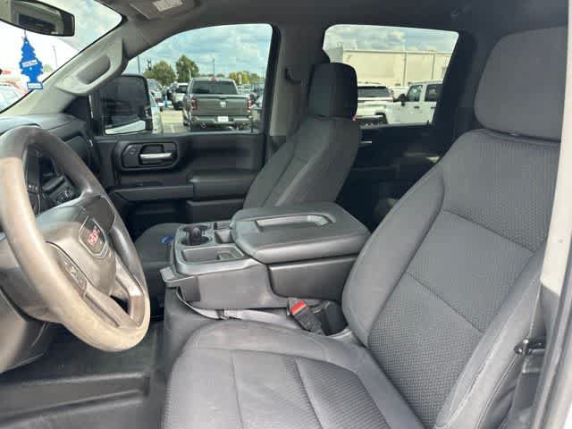 Used 2021 GMC Sierra 2500 4x4 Crew Cab w/ Gooseneck/5TH Wheel Package image 3