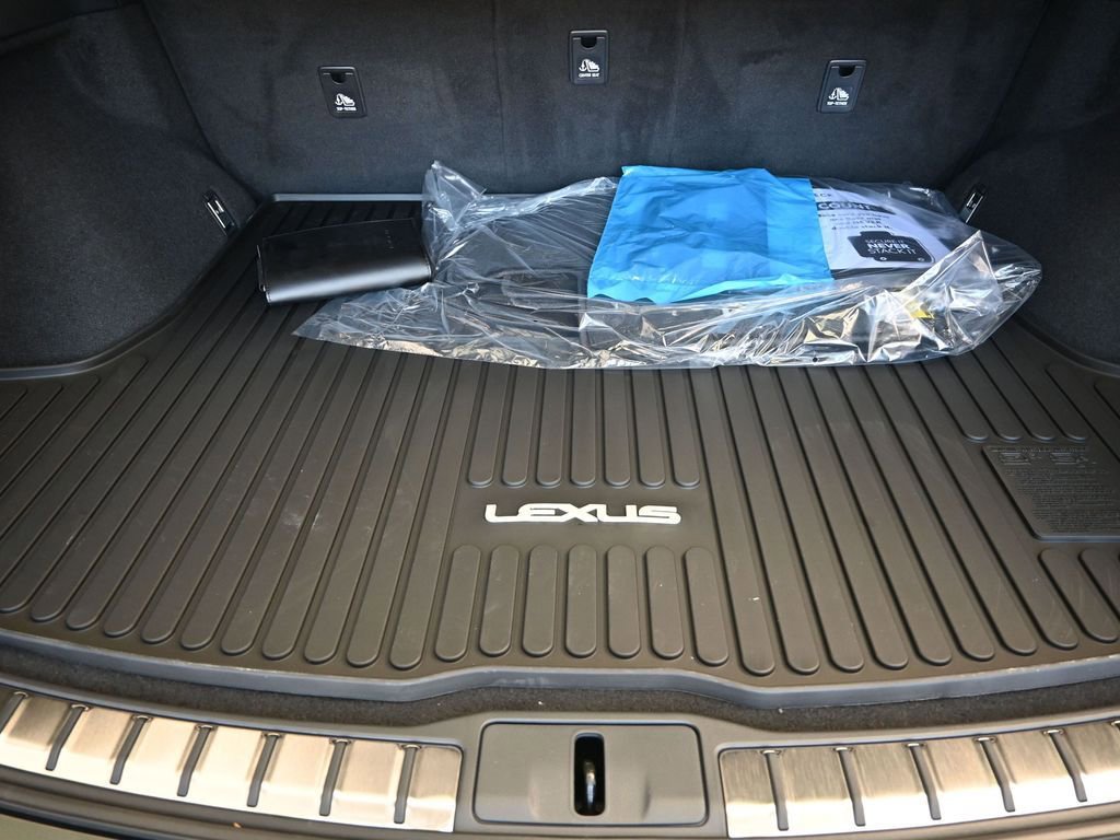 New 2026 Lexus RX 350 FWD image 21