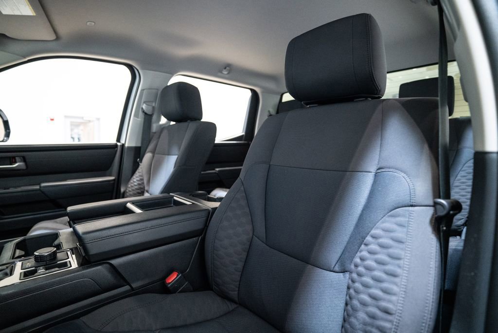 Used 2023 Toyota Tundra SR5 w/ SR5 Convenience Package image 6
