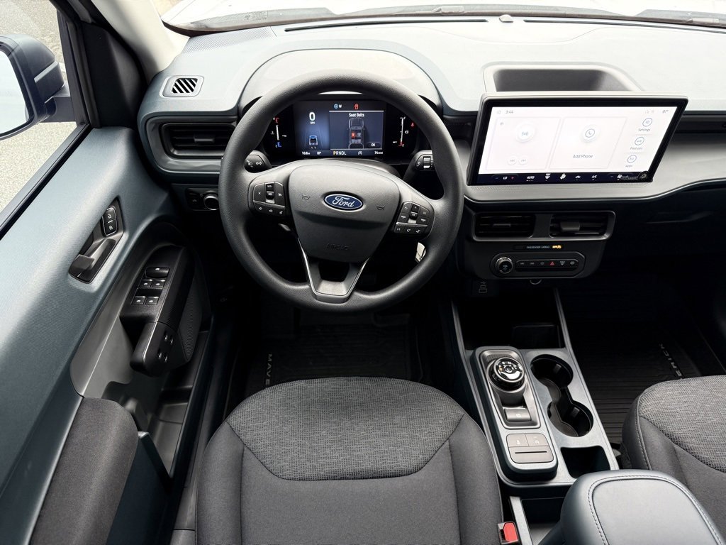 New 2025 Ford Maverick XL image 17