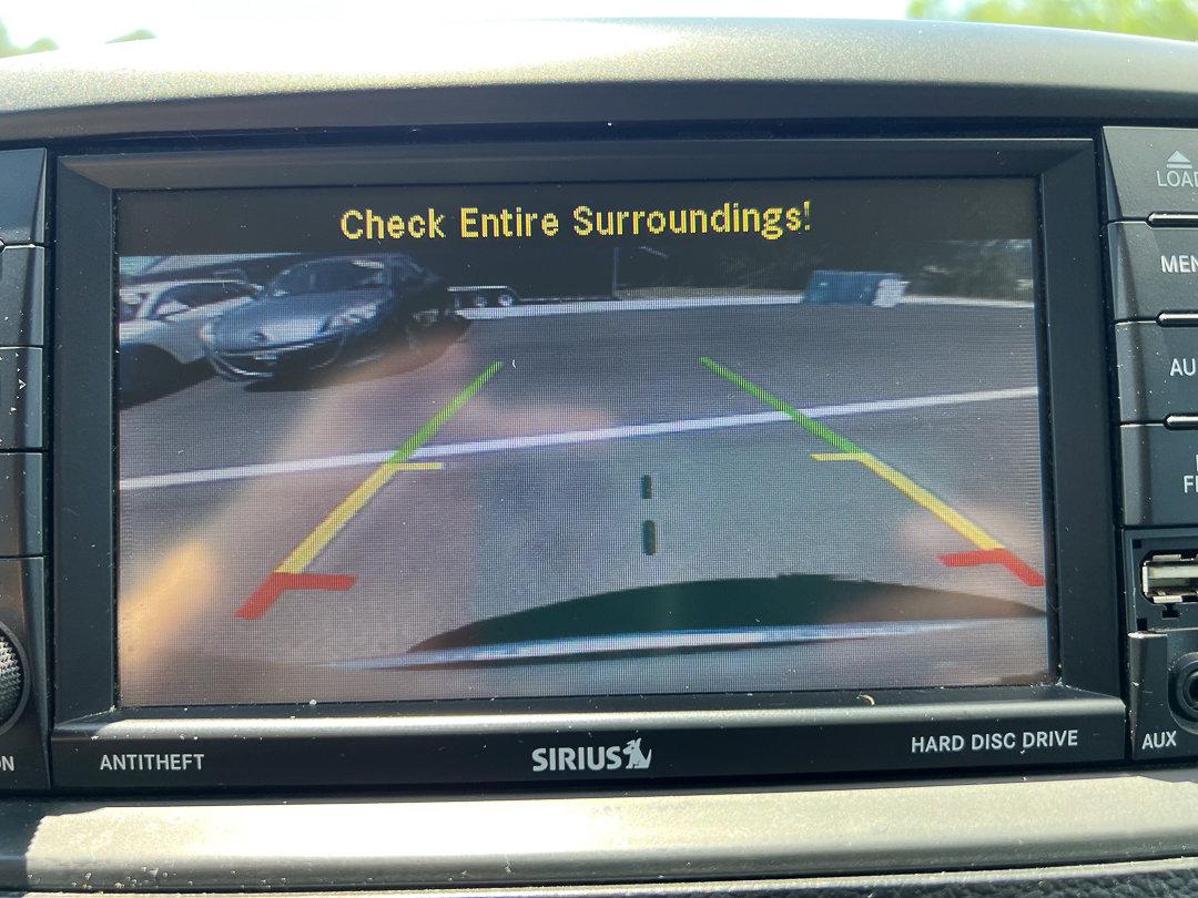 Used 2013 Chrysler Town & Country Touring-L w/ Driver Convenience Group FWD image 23