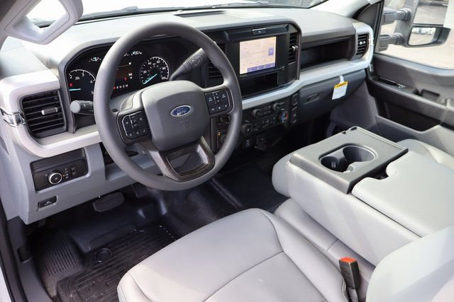 New 2026 Ford F550 4x4 Supercab Super Duty image 5