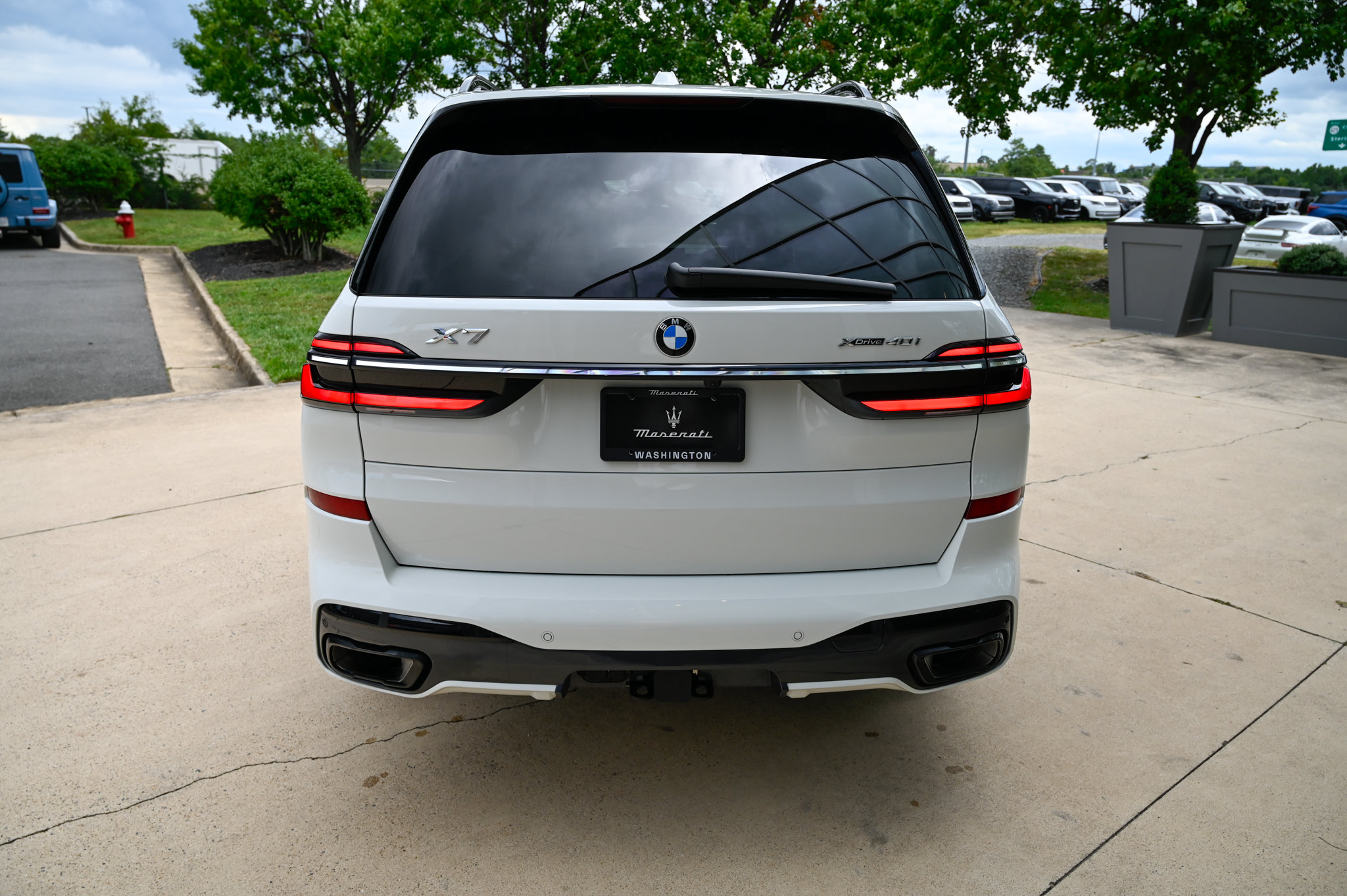 Used 2023 BMW X7 xDrive40i w/ Executive Package AWD/4WD image 6