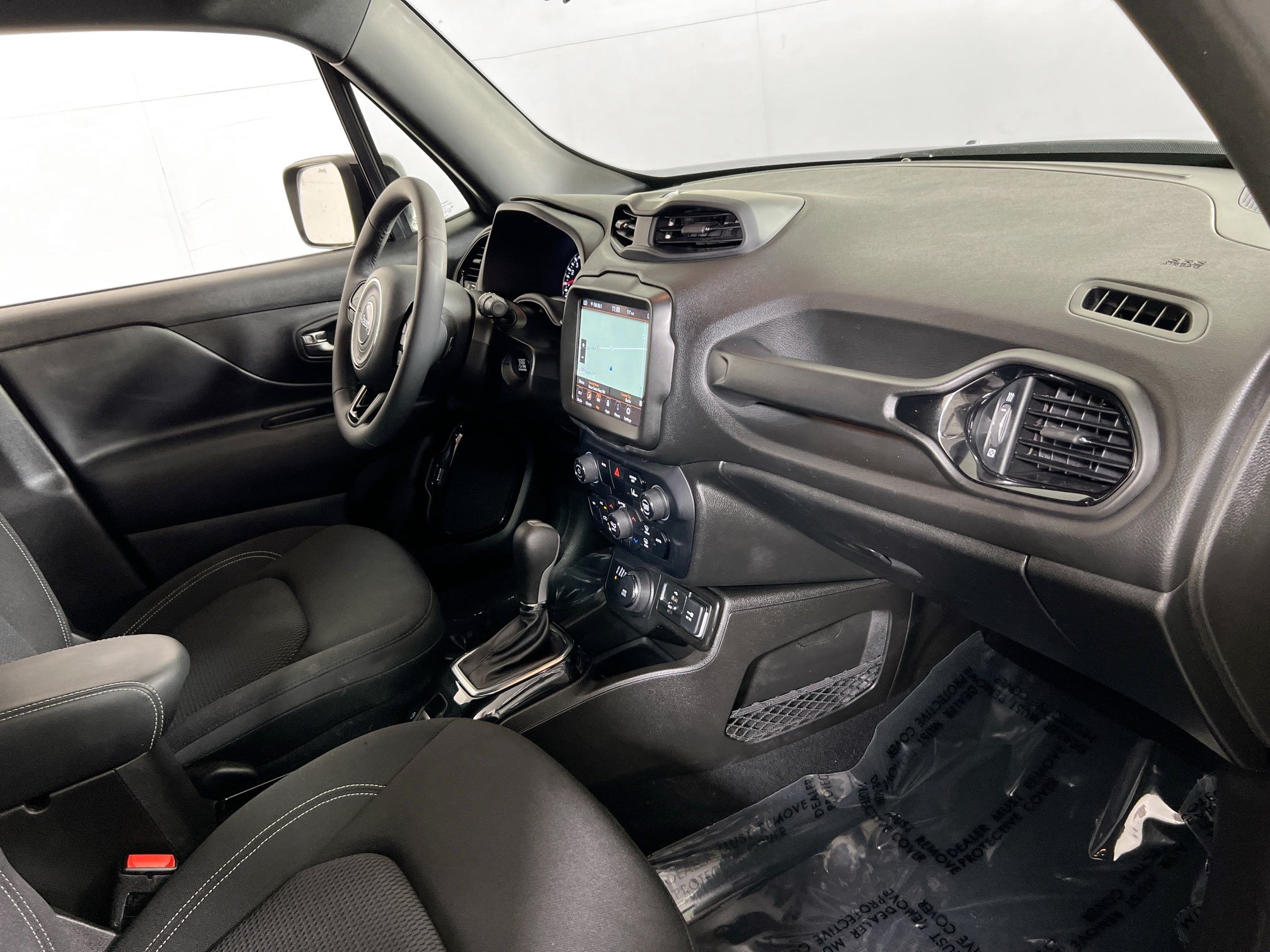 Used 2022 Jeep Renegade Altitude AWD/4WD image 27