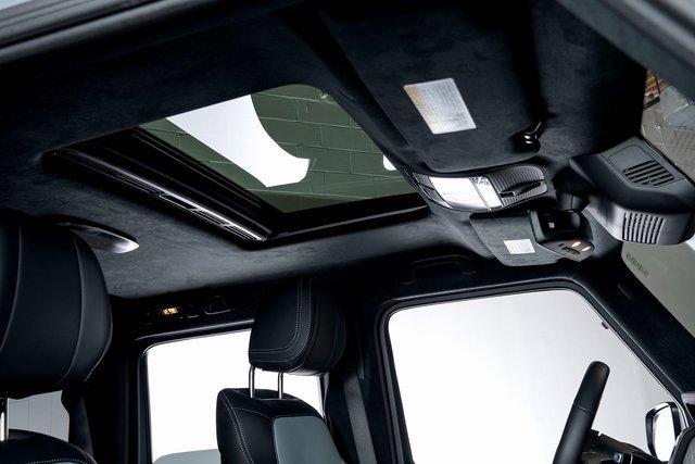 Used 2025 Mercedes-Benz G 550 image 52
