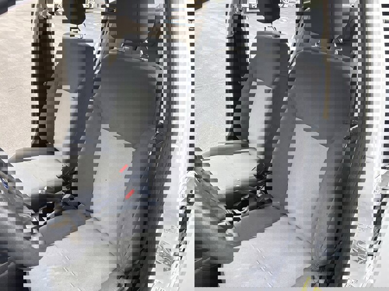 Used 2017 Ford Fiesta S image 21