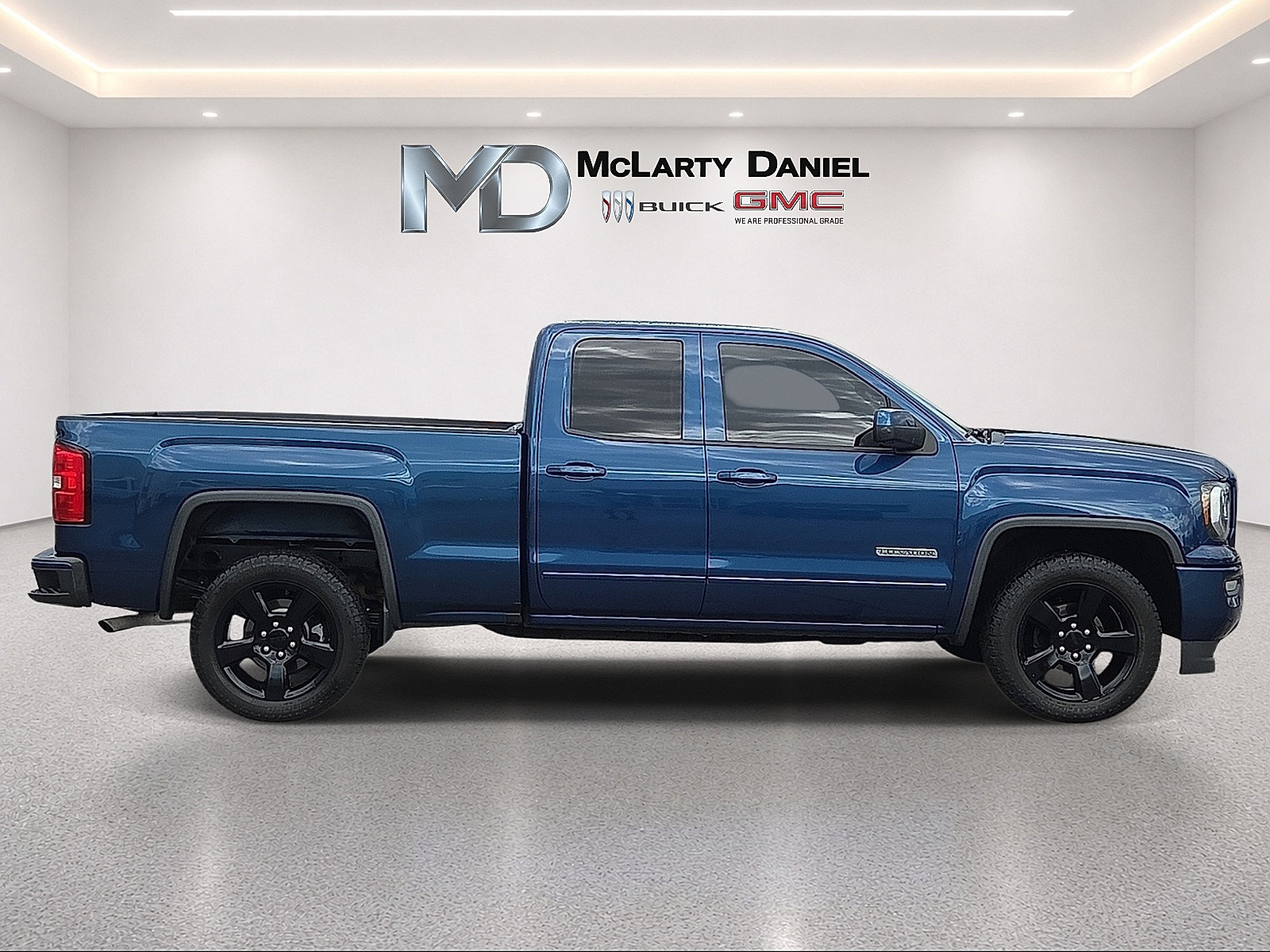 Certified 2017 GMC Sierra 1500 2WD Double Cab w/ Elevation Edition image 15