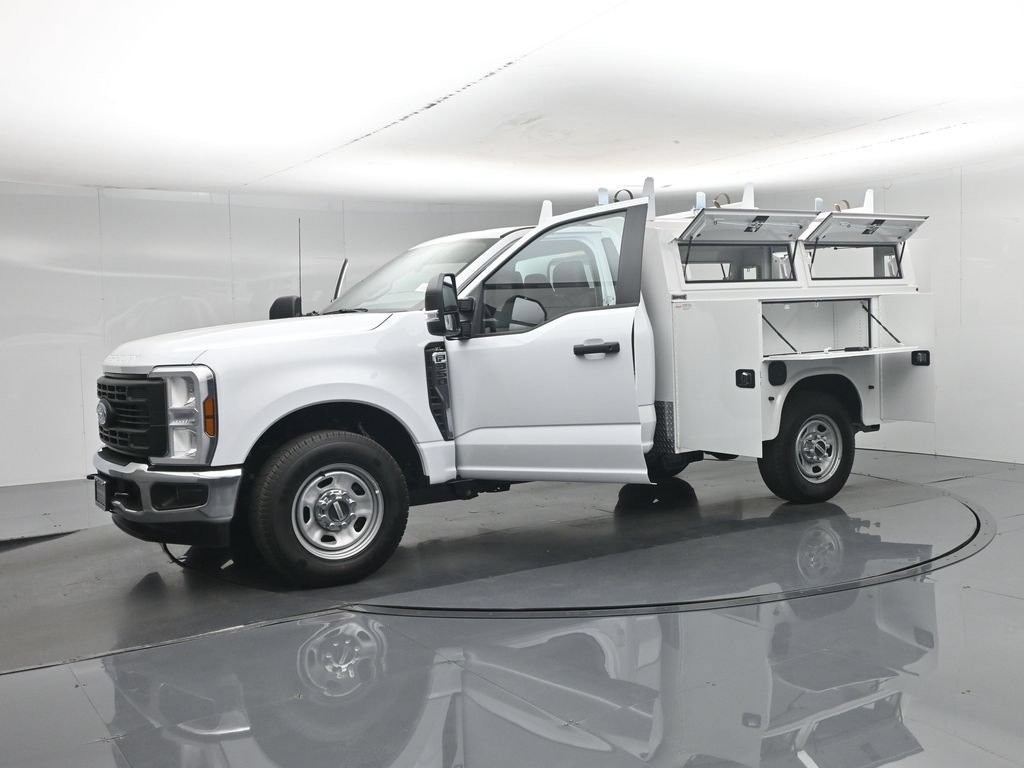 New 2026 Ford F350 XL w/ XL Chrome Package RWD image 5